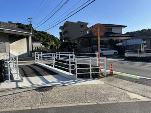 歩道橋完成写真1