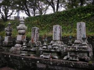 上野（彦馬）家墓地