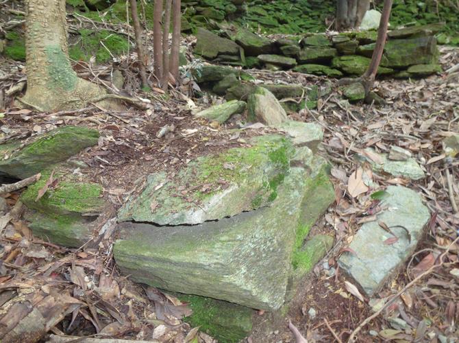 隐匿吉利支丹的积石墓の画像