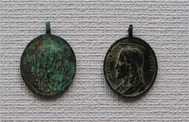 メダイ「サルバトル・ムンディ(世の救い主)」