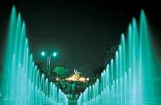 平和の泉の画像