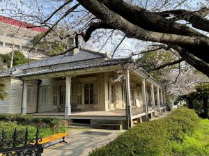 東山手十二番館全景