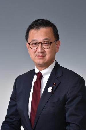 梅元建治議員の写真