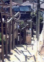 斜面移送機器（簡易型リフト）の写真