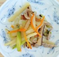 アスパラガスとじゃがいものうら上そぼろ風