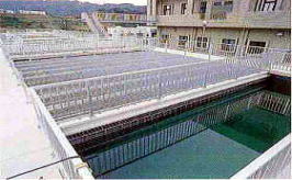 薬品沈でん池の画像