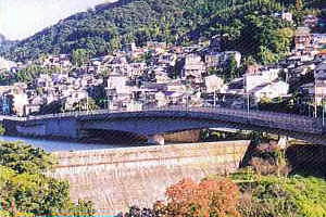 本河内低部ダムの画像