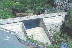 河通ダムの画像