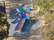 ユニバーサル遊具の画像