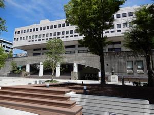 市民会館外観の画像