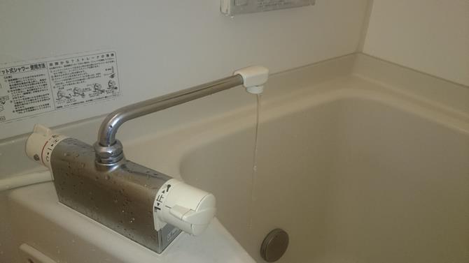 じゃ口少量放水